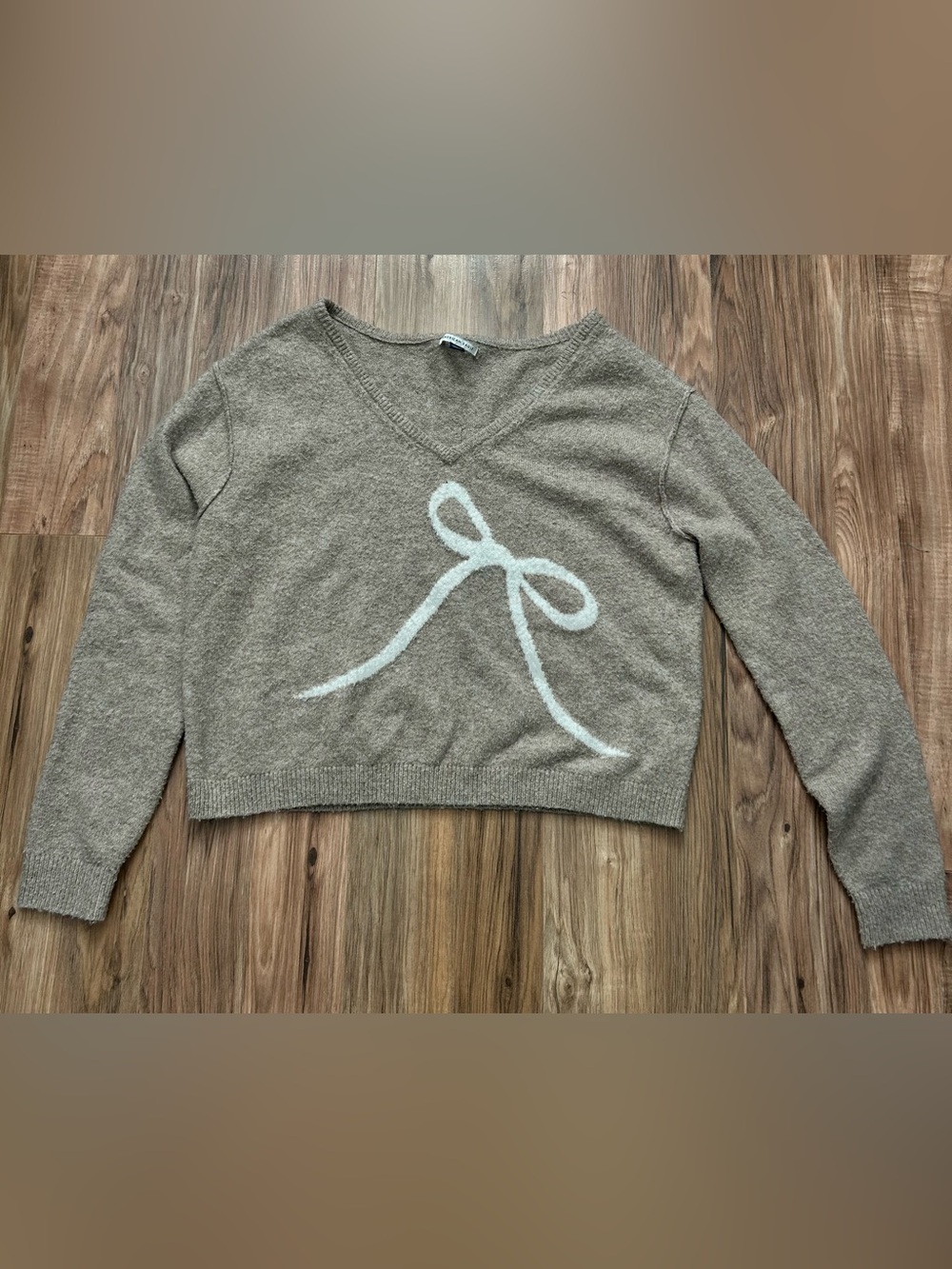 American Eagle Outfitters Taupe V-Neck Sweater with Cream Bow